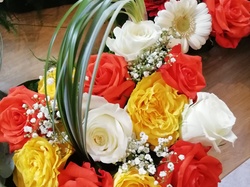  <a style='color: #fff;' href='/uploaded/photo/atelier-floral-5e4ff7ea6c0e6.jpg'>(Télécharger)</a>