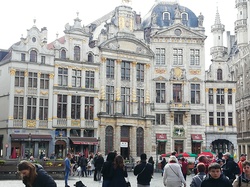  <a style='color: #fff;' href='/uploaded/photo/bruxelles-5dbcb41f70a5f.jpg'>(Télécharger)</a>