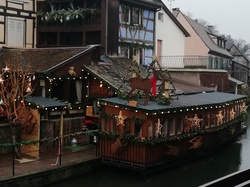  <a style='color: #fff;' href='/uploaded/photo/marches-de-noel-strasbourg-colmar-5e0e255998d37.jpg'>(Télécharger)</a>